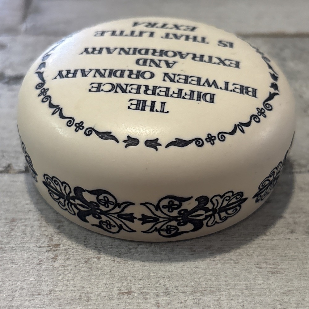 Baekgaard Paper Weight Collection Crafted‎ In England - Ordinary Extraordinary - Picture 6 of 10